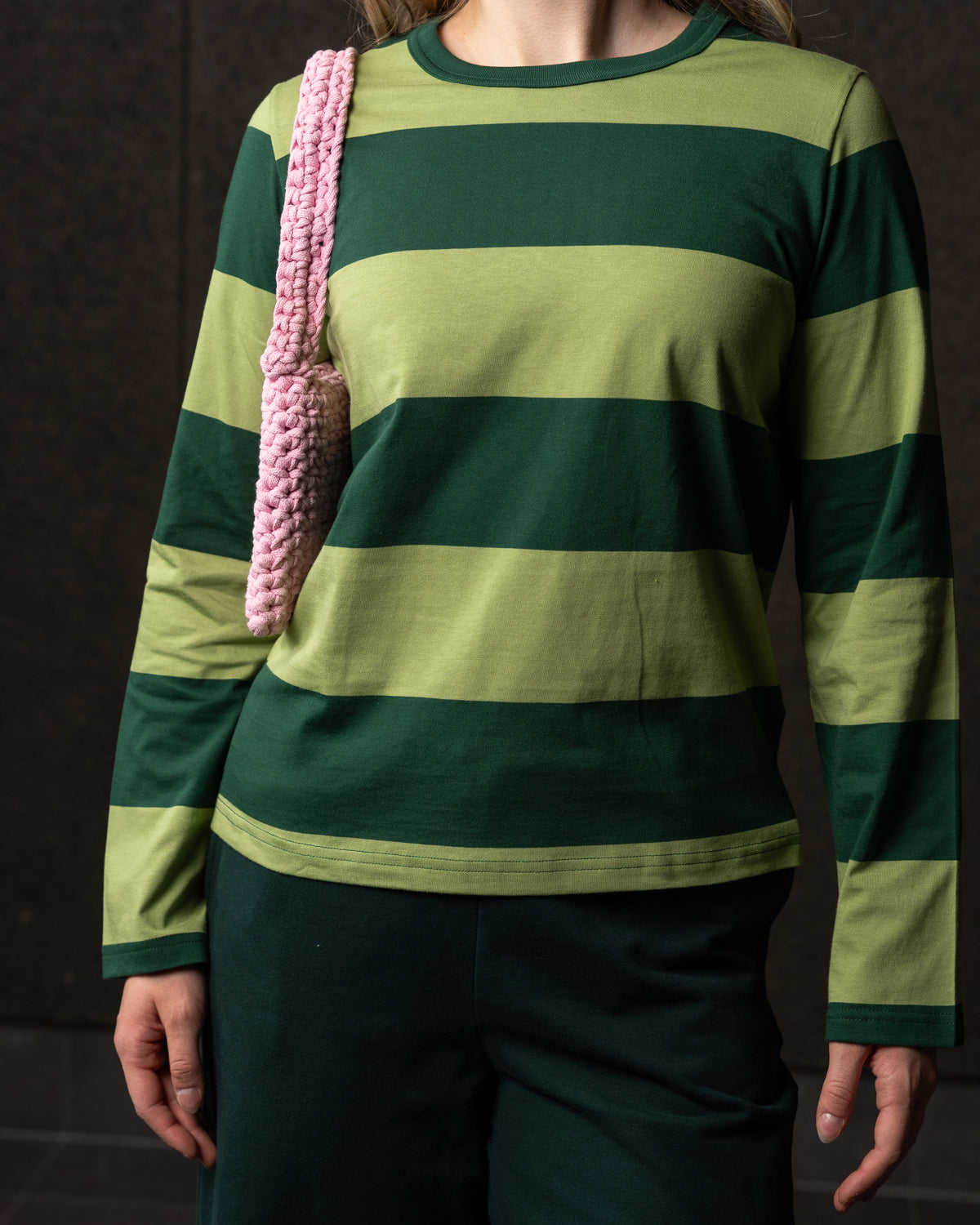 Arki long-sleeve t-shirt lightweight, apple