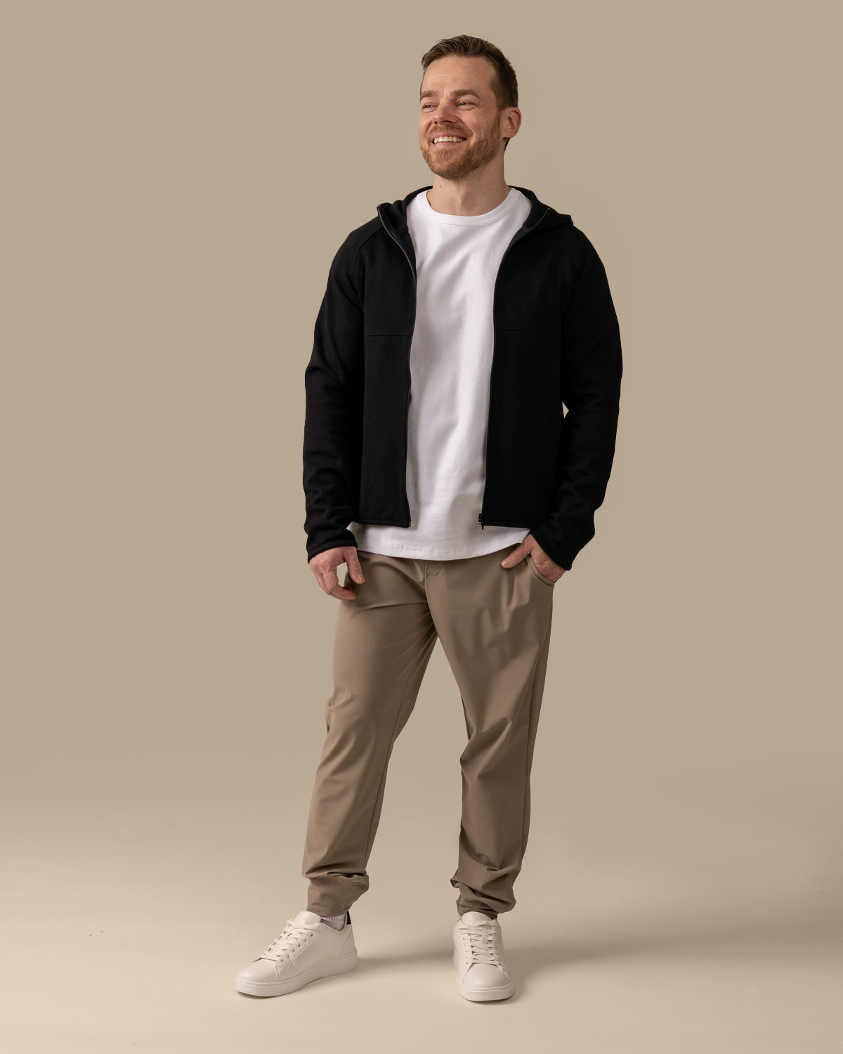 Hehku joggersit, beige Toive.