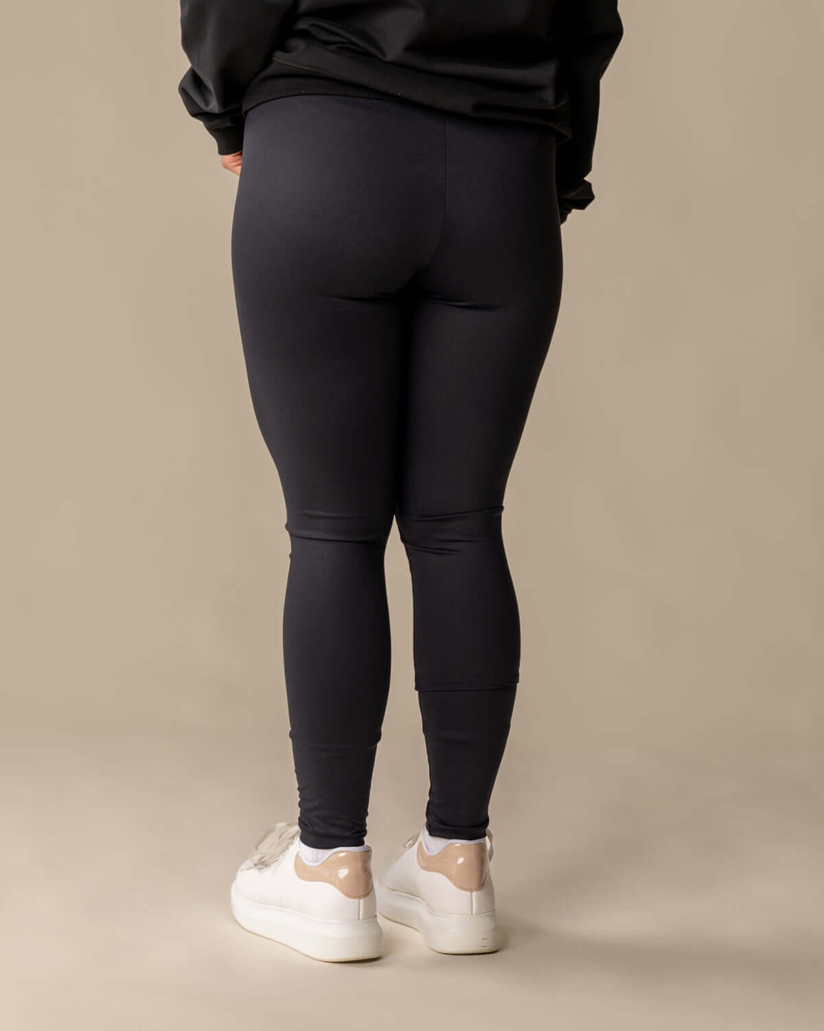 Leggingsit lyhyt, musta Toive