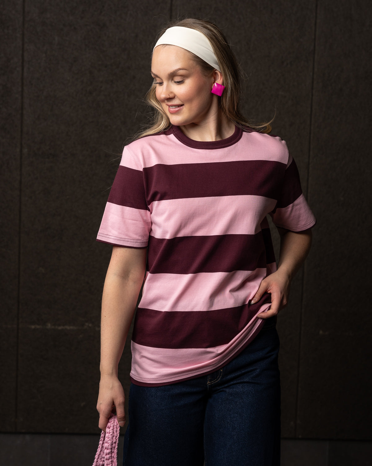 Zeitloses T-Shirt leicht, beerenfarben