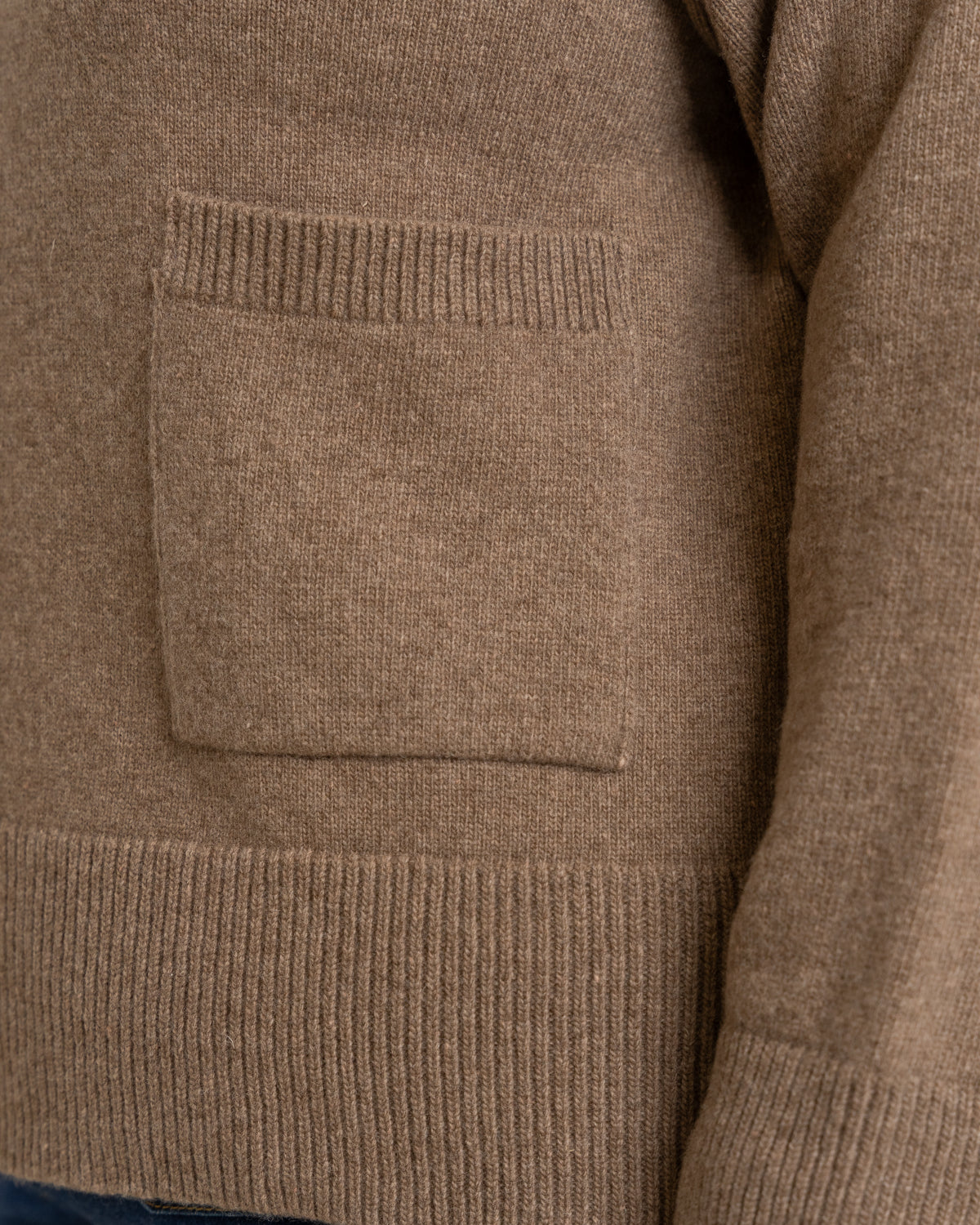 Kaste Strickjacke, mittelbraun
