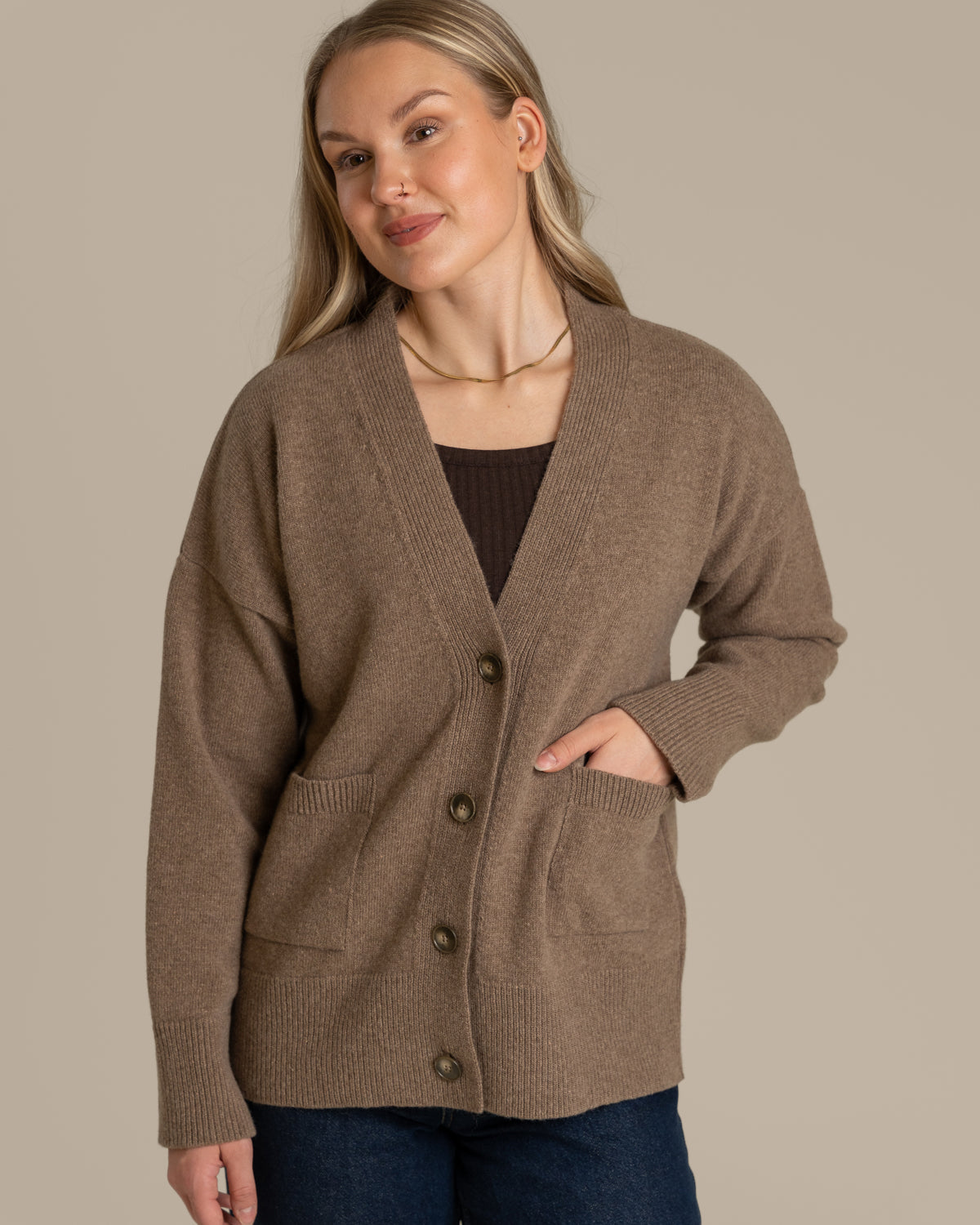 Kaste Strickjacke, mittelbraun