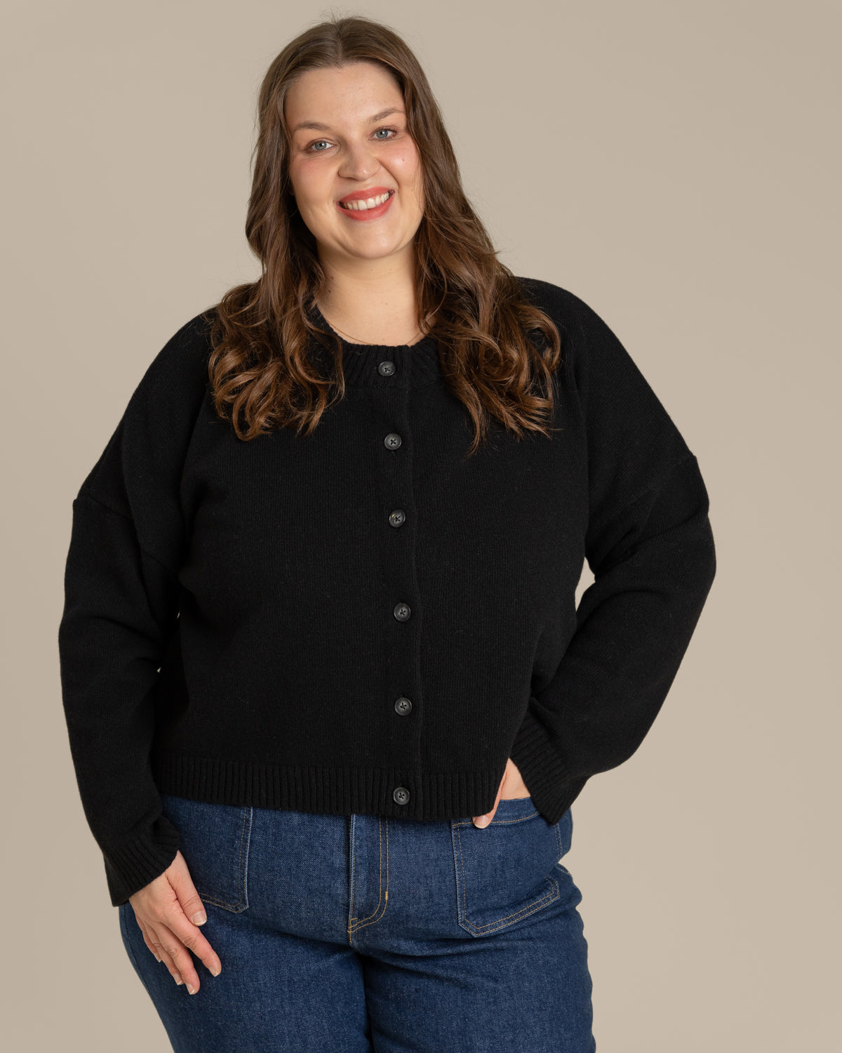 Kuura Strickjacke, schwarz